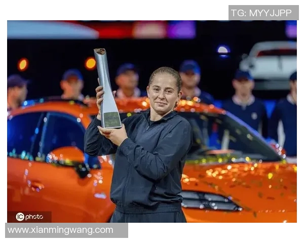 斯图加特三球横扫明斯特，轻松取胜！